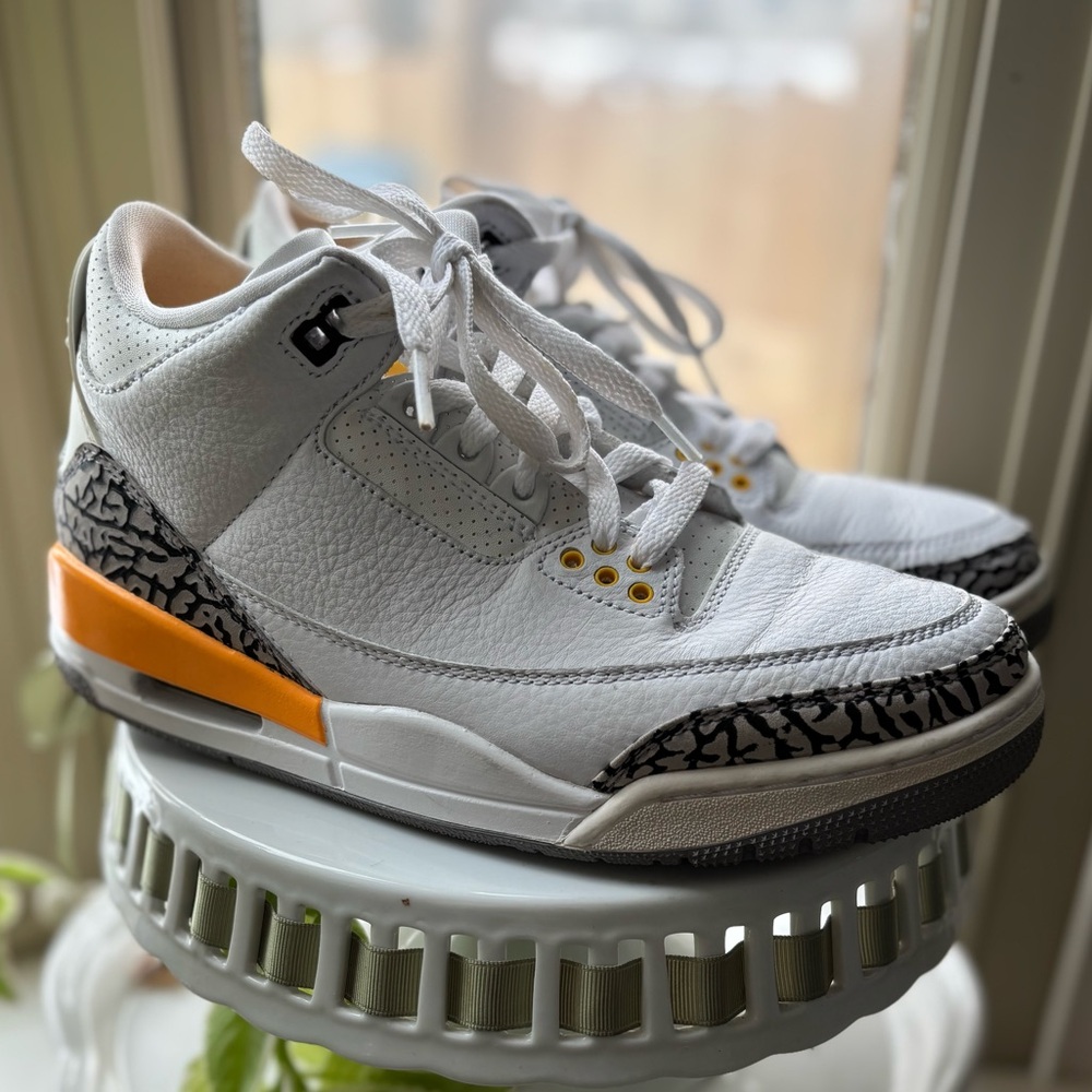Nike Air Jordan 3 Retro